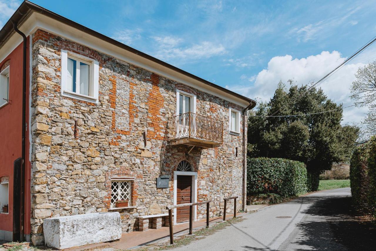 Un Angelo Alla Mia Tavola Sarzana Luaran gambar