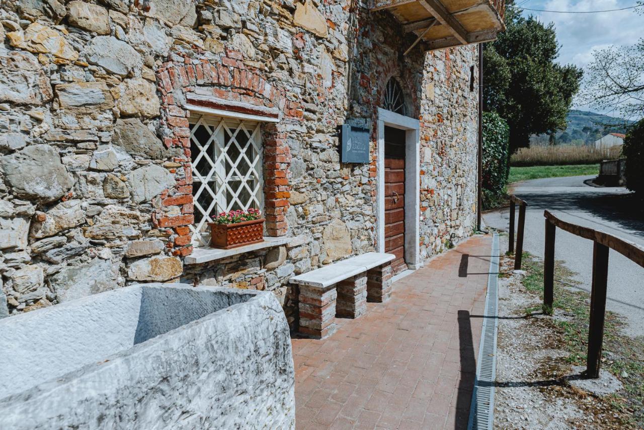 Un Angelo Alla Mia Tavola Sarzana Luaran gambar