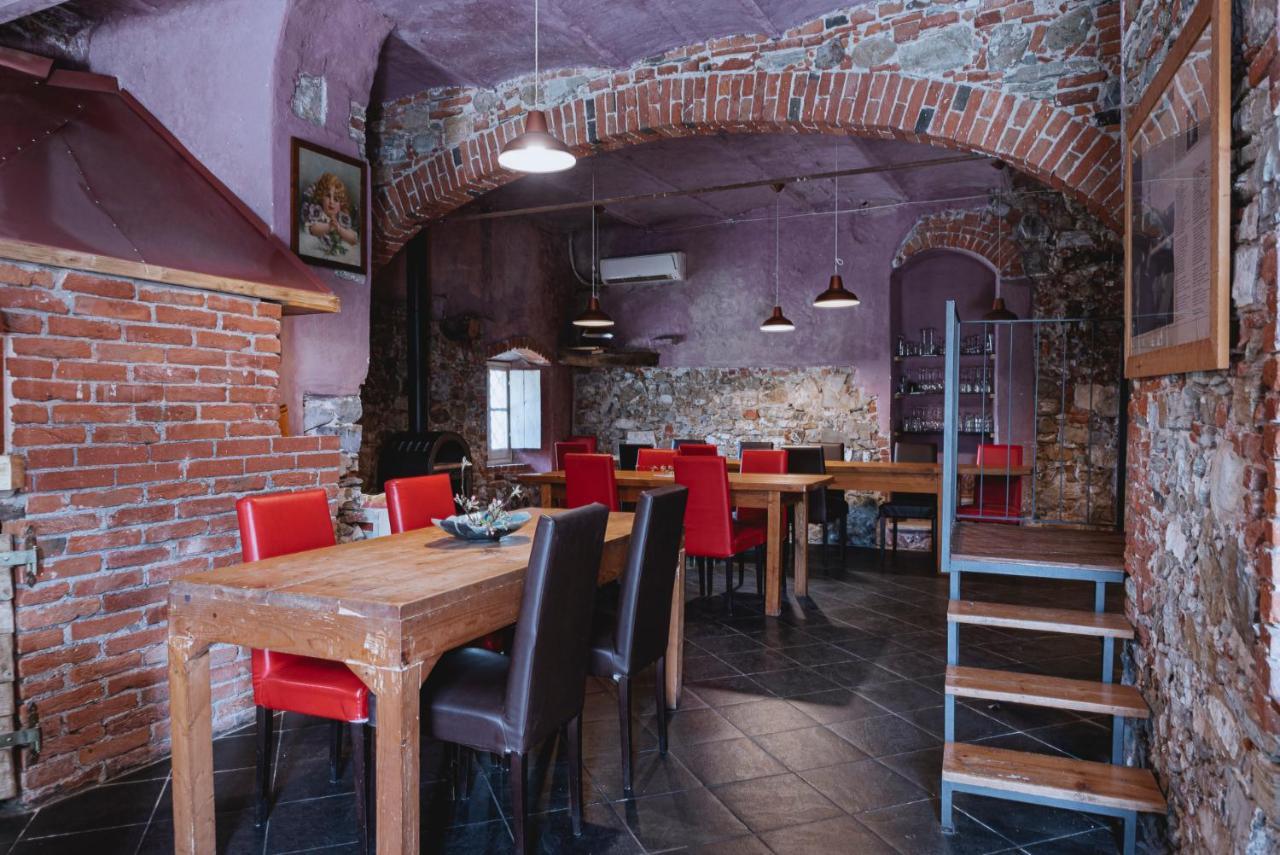 Un Angelo Alla Mia Tavola Sarzana Luaran gambar